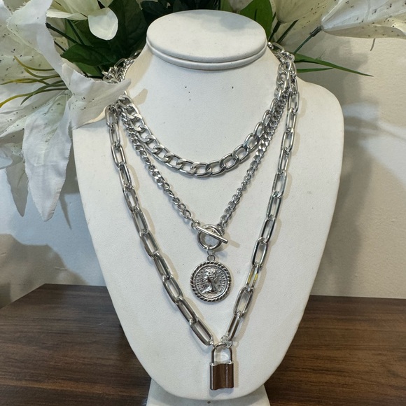 Aesthetic Necklace Contemporary Jewelry Bib Necklace, StatemenT NECKLACE - Picture 14 of 16